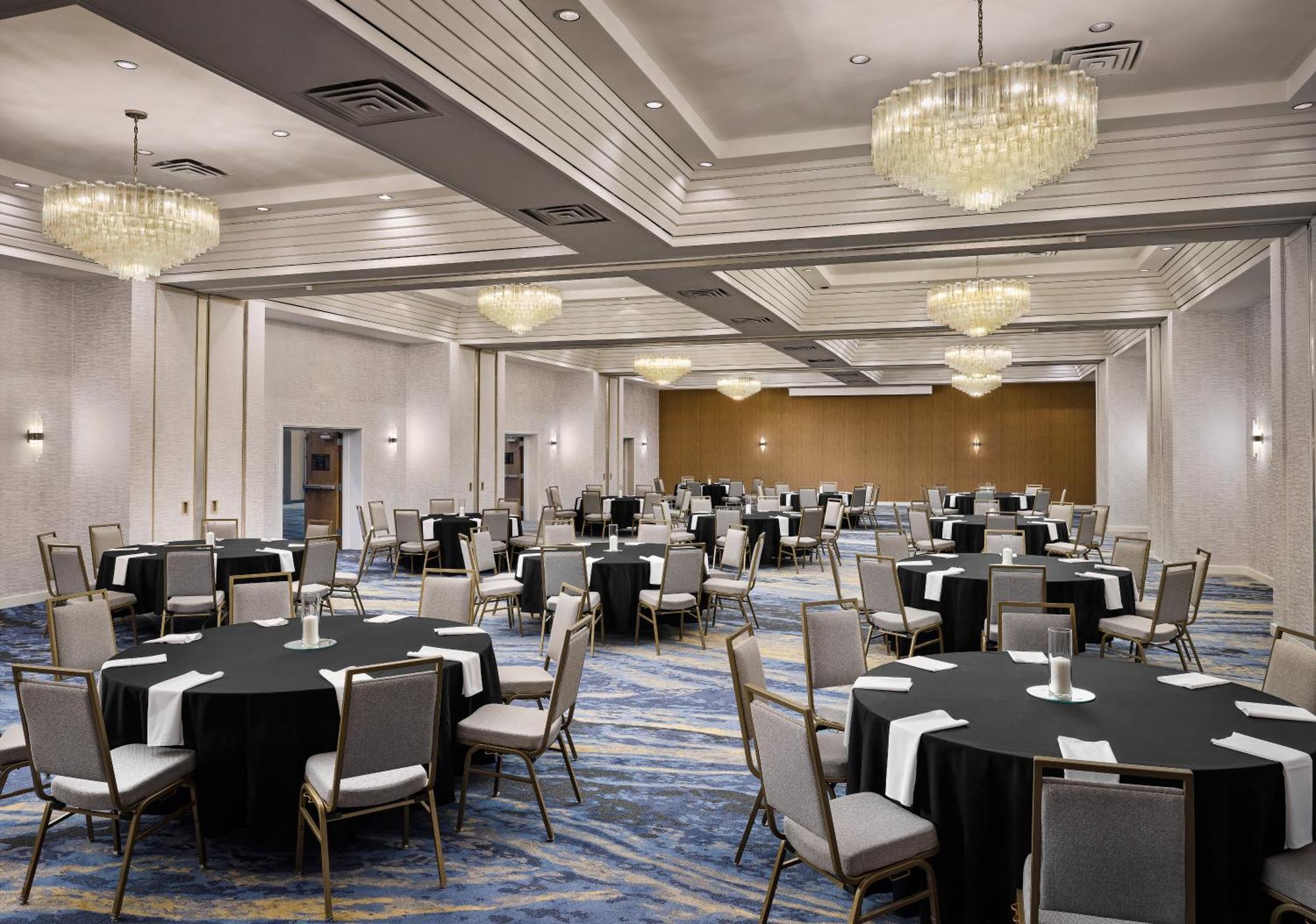 Sheraton Grand Rapids Airport Hotel Cascade المظهر الخارجي الصورة